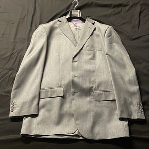 vinci suit.